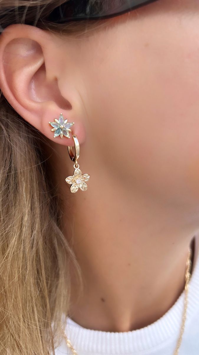 The Flower Ear Hoop Nora Norway