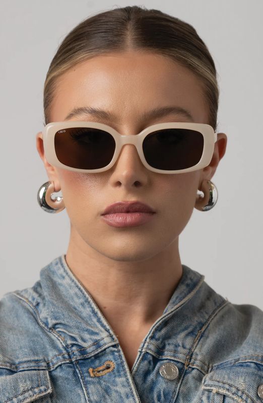 Daisy Otra Eyewear 
