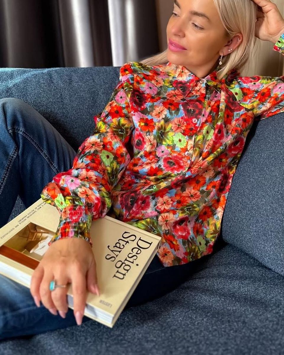 Numista Shirt Nümph