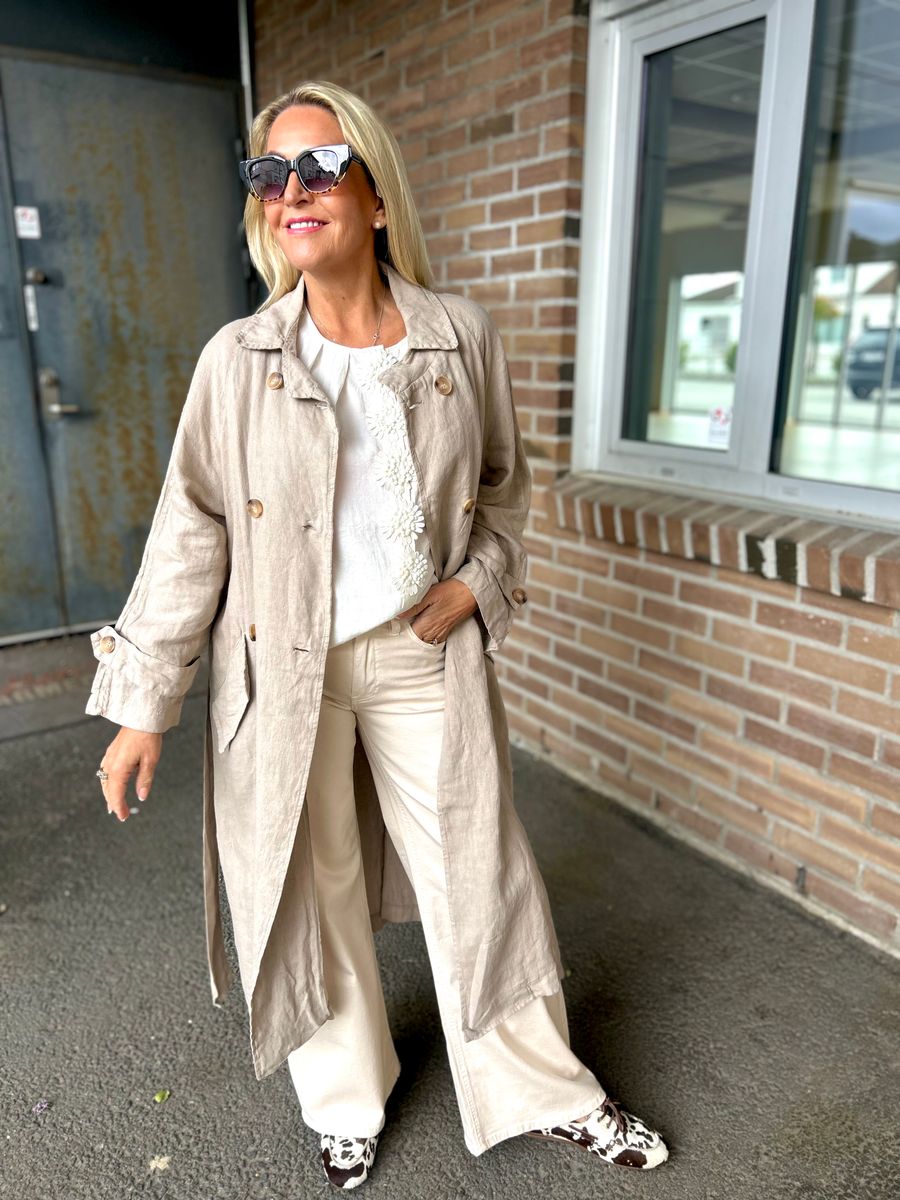 Attitude Linen Coat Reunion